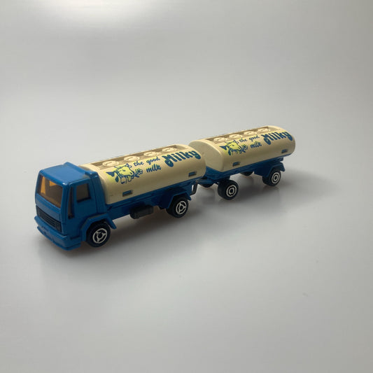 Majorette Milk MAJORETTE Ford Truck 1/100 scale No.241-245 Made in France Free Ship Canada and US